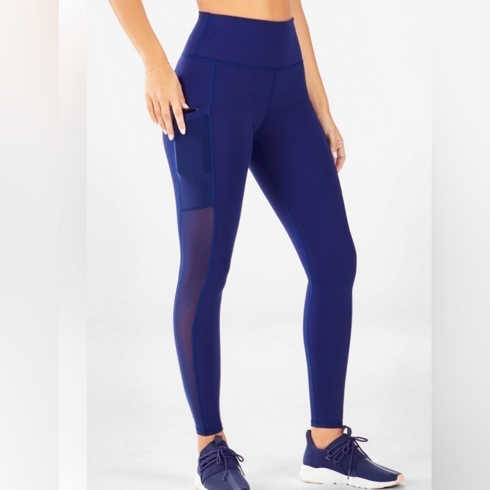 Fabletics Blue High waist on the go Powerhold mesh 5/8 legging sz Small